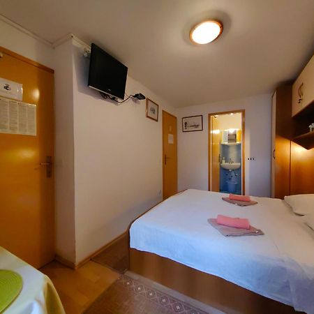 Apartments Seka Korcula Екстериор снимка